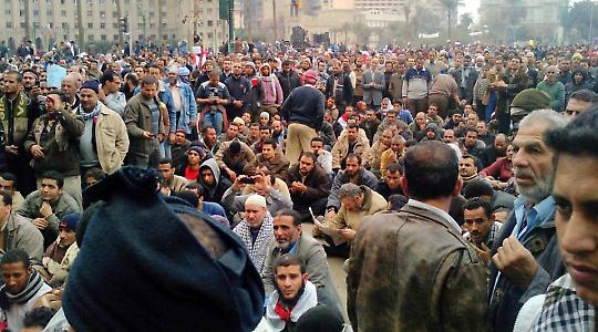 Auf dem Platz der Befreiung <br/>Foto von Mahmoud Saber