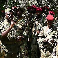 Offiziere des guineischen Militärs <br/>Foto von Joseph N. Lomangino